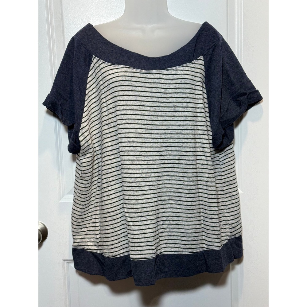 Maurices Womens 3X XXXL Blue White Striped Raglan Tee Shirt Casual Top Curvy Top